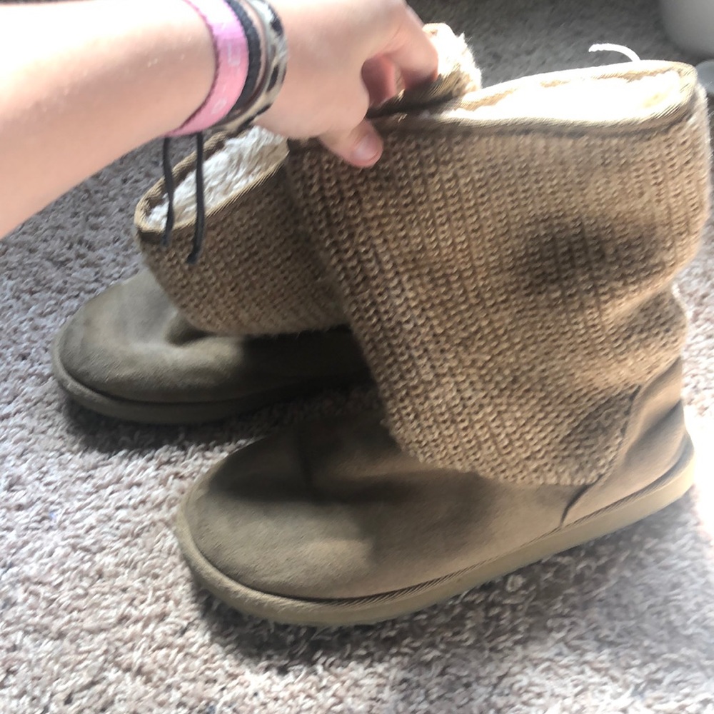 Brown, fluffy boots